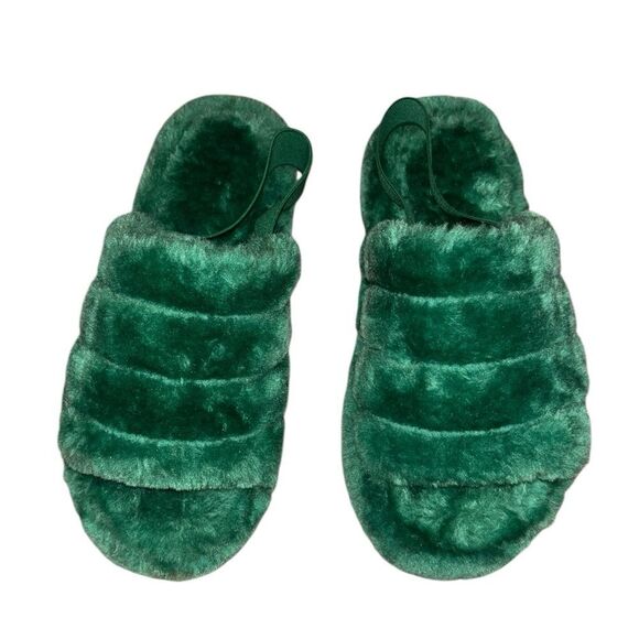 Green Faux Fur Slippers - Picture 1 of 3